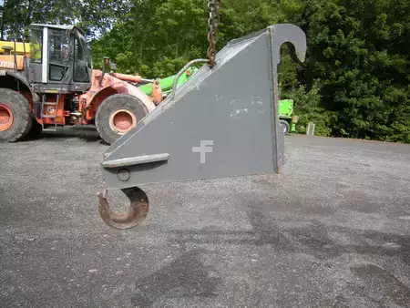 Påbygningsaggregater 2015 Sonstige Kranhaken Merlo Treemme (6)