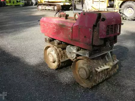 Rolos para pés de carneiro 1996 DELMAG Vx60E (5)