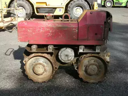 Rolos para pés de carneiro 1996 DELMAG Vx60E (6)