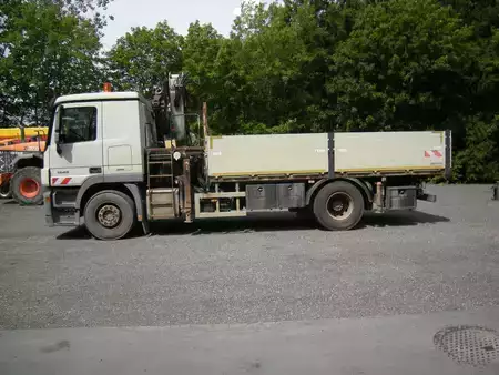 Вантажівка 2011 Mercedes-Benz Mercedes Benz Actros 1848 mit Kran Atlas 240.2E-A4 (2)