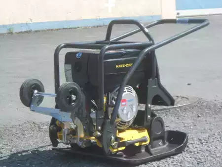 Compattatori a piastre 2017 BOMAG BP 20/50D (1)