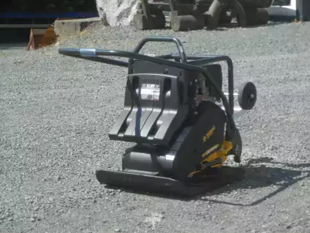 Compattatori a piastre 2017 BOMAG BP 20/50D (3)