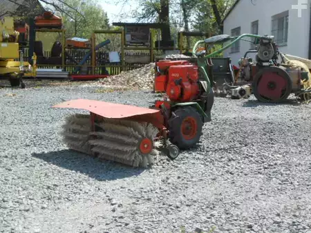 Andet 1998 Agria 0400/241 (2)