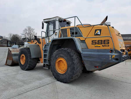 Radlader 2011 Liebherr L586 2Plus2 (optional 4 new Bridgestone tyres) (2)