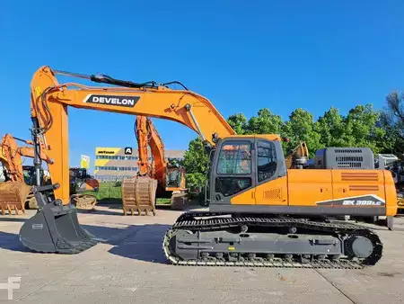 Pelles sur chenilles 2025 Doosan DX300LC-7M (2 Units available) (1)