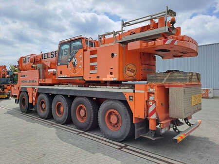 Liebherr LTM1100-5.2