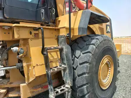 Kolové nakladače 2023 Caterpillar 980 (EXW - Abu Dhabi) (13)