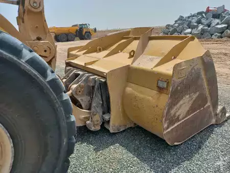 Kolové nakladače 2023 Caterpillar 980 (EXW - Abu Dhabi) (17)