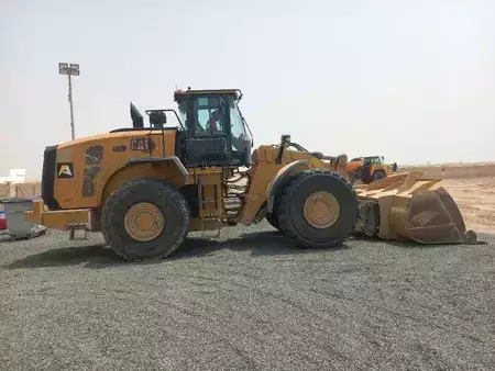 Kolové nakladače 2023 Caterpillar 980 (EXW - Abu Dhabi) (2)