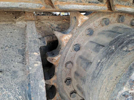 Pelles sur chenilles 2019 Caterpillar 330 (12)