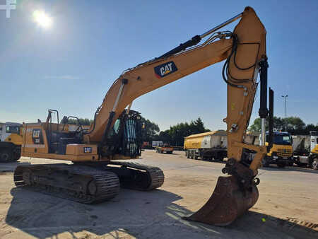 Pelles sur chenilles 2019 Caterpillar 330 (6)
