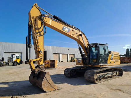Pelles sur chenilles 2019 Caterpillar 330 (7)