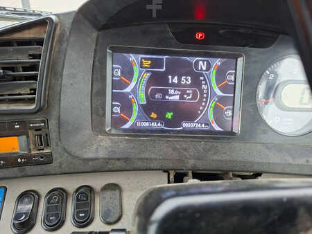 Knickgelenkte Muldenkipper/Dumper 2015 Komatsu HM 300-3 (2)