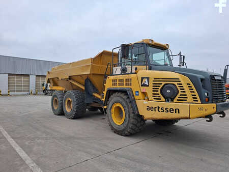 Knickgelenkte Muldenkipper/Dumper 2015 Komatsu HM 300-3 (4)