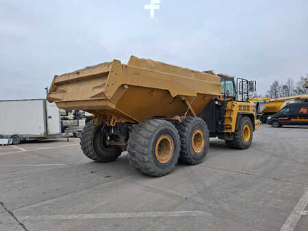 Knickgelenkte Muldenkipper/Dumper 2015 Komatsu HM 300-3 (7)