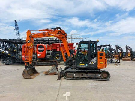 Kettenbagger 2018 Hitachi ZX85 US B-5 A (1)