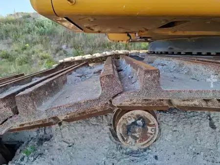 Lánctalpas kotrógép 2024 Caterpillar 395 (15)
