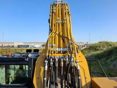Lánctalpas kotrógép 2024 Caterpillar 395 (19)