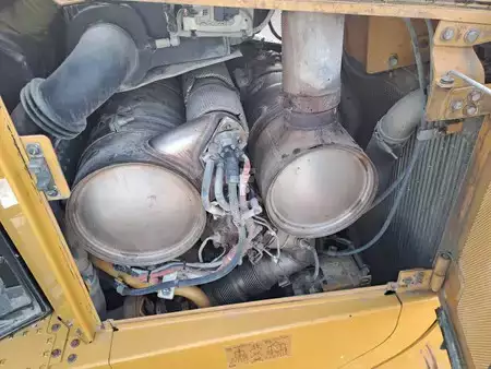 Buldożery 2019 Caterpillar D6T LGP + MS Ripper System One UC (Optional GPS) (15)