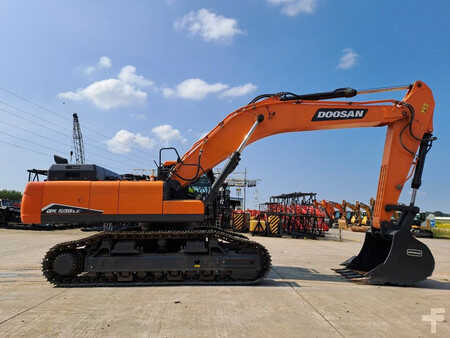 Escavatori cingolati 2023 Doosan DX530LC-7M (5)