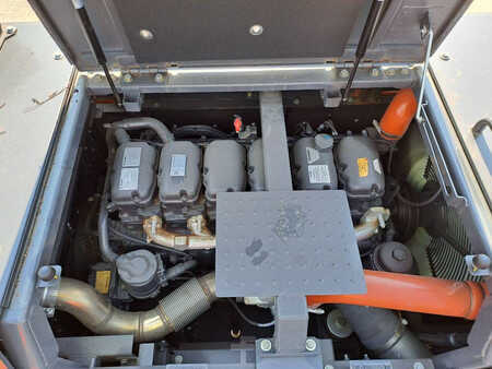 Bæltegraver 2023 Doosan DX530LC-7M (2 pieces available) (13)