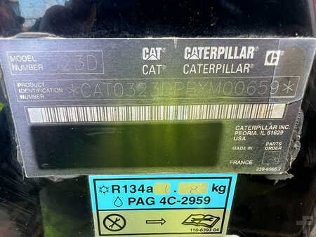 Caterpillar 323DL
