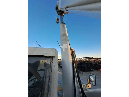 Mobil daruk 2007 Terex Bendini A600-1 (16)