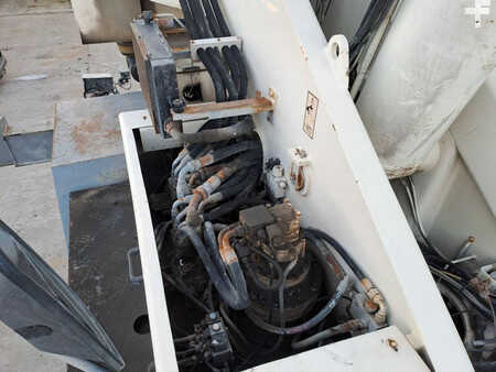 Mobil daruk 2007 Terex Bendini A600-1 (18)