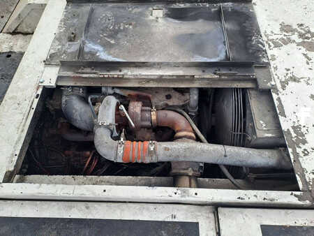 Grúas móviles 2008 Grove RT890E (14)