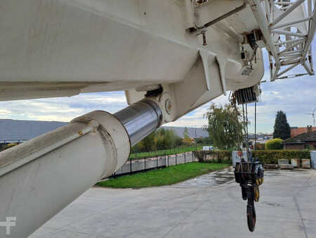 Grúas móviles 2008 Grove RT890E (16)