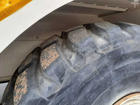 Grúas móviles 2008 Grove RT890E (22)