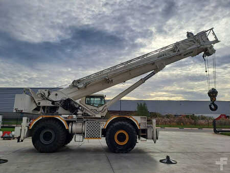 Grúas móviles 2008 Grove RT890E (6)