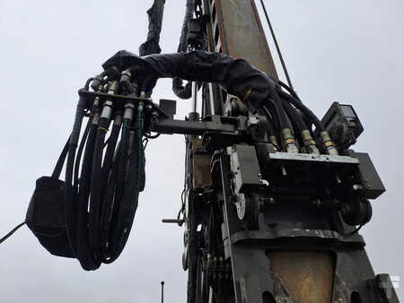 Equipamento de perfuração de poços 2013 Abi SM12/16B (Attachments available) (29)