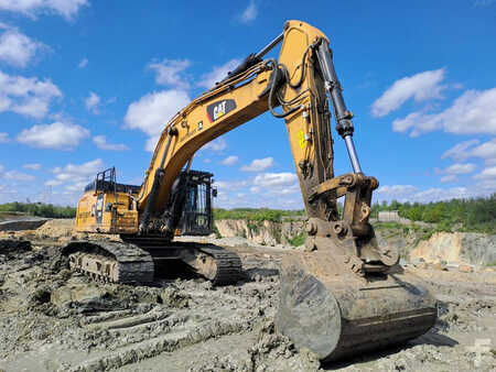 Kettenbagger 2019 Caterpillar 352F (With QC CW55S + Bucket) (6)