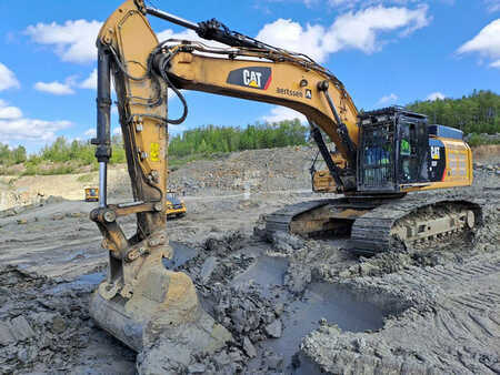 Kettenbagger 2019 Caterpillar 352F (With QC CW55S + Bucket) (7)