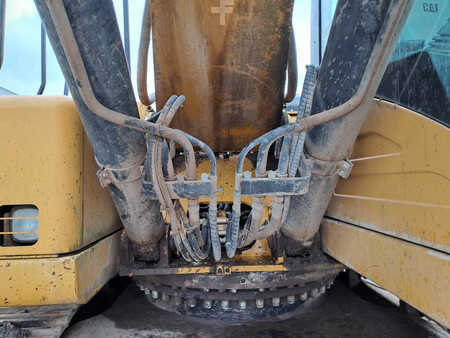 Rupsgraafmachines 2007 Caterpillar 330DL UHD (21M + GP Short Boom) (13)
