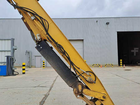 Beltegraver 2007 Caterpillar 330DL UHD (21M + GP Short Boom) (9)