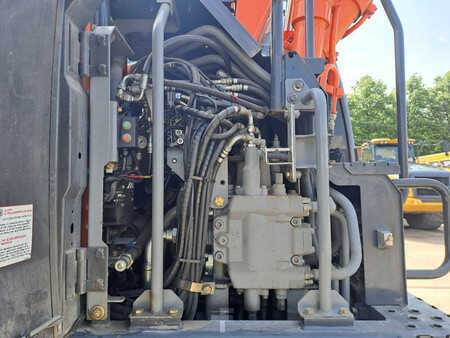 Mobilní bagry 2016 Hitachi ZX170W-5B (19)