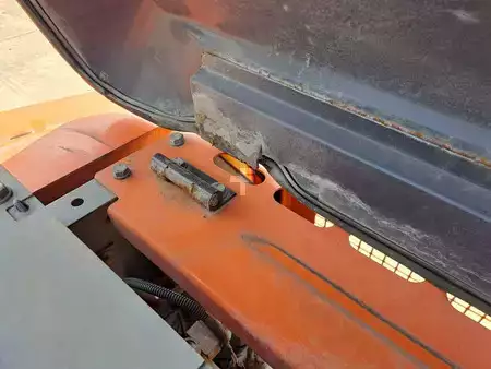 Escavatori gommati 2016 Hitachi ZX170W-5B (25)