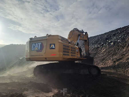 Kettenbagger 2024 Caterpillar 395 (28)