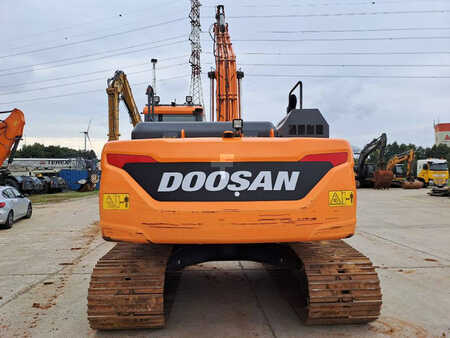 Doosan DX225LC-5 LR (Long-Reach15.5m)