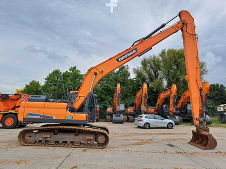 Doosan DX225LC-5 LR (Long-Reach15.5m)