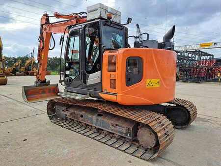 Hitachi ZX135US-6