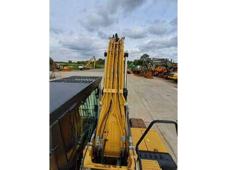 Escavadora de rastos 2018 Caterpillar 320 NG (26)