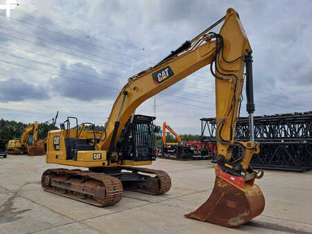 Caterpillar 320 (2 Buckets)