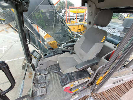 Korečková rýpadla 2017 Volvo EC220EL (20)