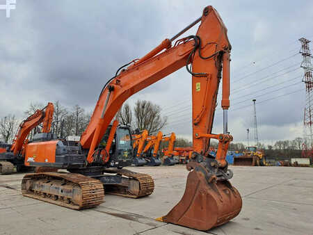 Kettenbagger 2018 Hitachi ZX350LC-6 (6)