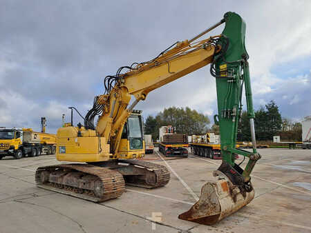 Komatsu PC228USLC-8