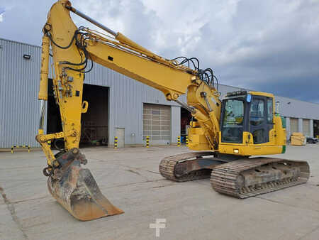 Komatsu PC228USLC-8