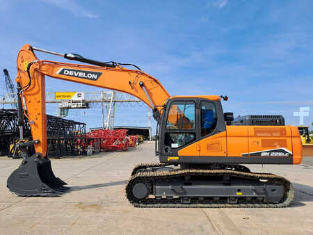 Kettenbagger 2025 DEVELON DX225LC-7M (1)
